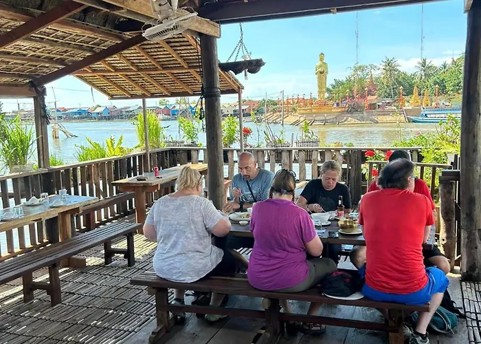 St 63 & Tour Alloggio in famiglia Kampong Khleang