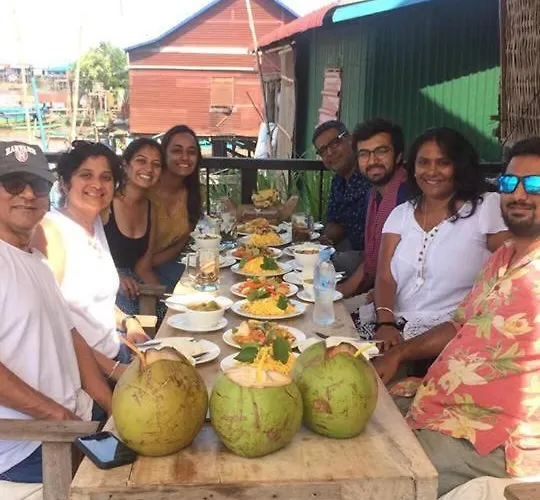 St 63 & Tour Alloggio in famiglia Kampong Khleang