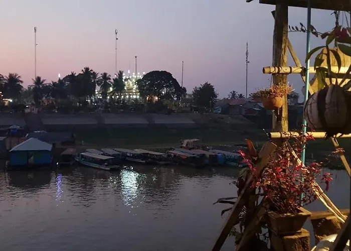 St 63 & Tour Alloggio in famiglia Kampong Khleang